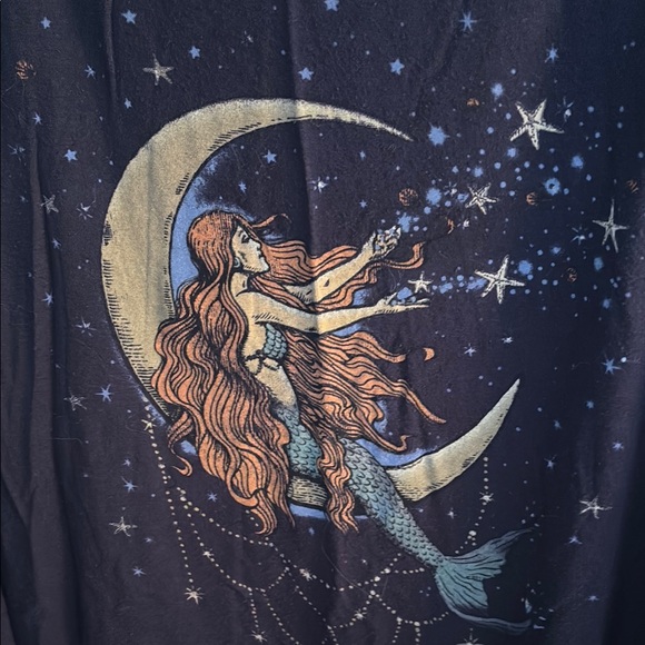 Torrid Navy Graphic Tank Top - Picture 3 of 5